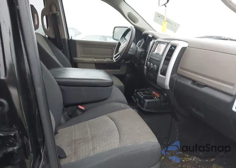 2009 Dodge Ram 1500 Slt/Sport/Trx z USA, uszkodzony, nr VIN 1D3HB13P99S752705